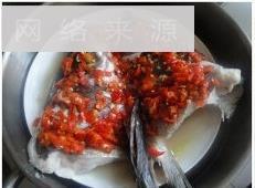 剁椒鱼头-红红火火过大年怎么做，剁椒鱼头-红红火火过大年怎么做好吃，剁椒鱼头-红红火火过大年做法