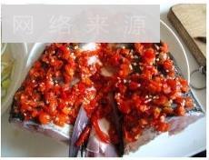 剁椒鱼头-红红火火过大年怎么做，剁椒鱼头-红红火火过大年怎么做好吃，剁椒鱼头-红红火火过大年做法