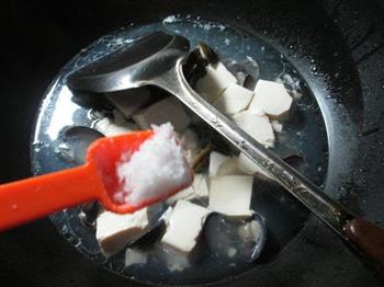 黄蚬豆腐汤怎么做，黄蚬豆腐汤怎么做好吃，黄蚬豆腐汤做法