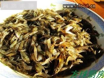 爆炒小江虾怎么做，爆炒小江虾怎么做好吃，爆炒小江虾做法