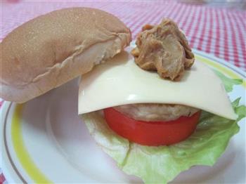 花生鸡肉汉堡怎么做，花生鸡肉汉堡怎么做好吃，花生鸡肉汉堡做法