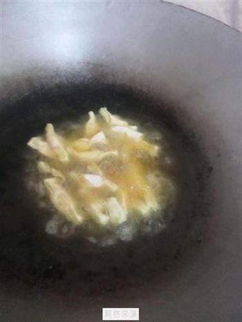 火腿肠香酥糖果怎么做，火腿肠香酥糖果怎么做好吃，火腿肠香酥糖果做法