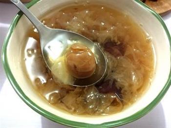 银耳红枣桂圆汤怎么做,银耳红枣桂圆汤怎么做好吃,银耳红枣桂圆汤做法 银耳红枣桂圆汤怎么做,银耳红枣桂圆汤怎么做好吃,银耳红枣桂圆汤做法