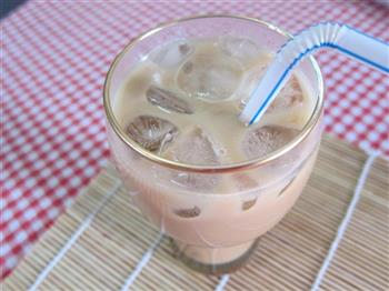 鸳鸯奶茶怎么做，鸳鸯奶茶怎么做好吃，鸳鸯奶茶做法
