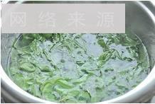 凉拌马兰头怎么做，凉拌马兰头怎么做好吃，凉拌马兰头做法