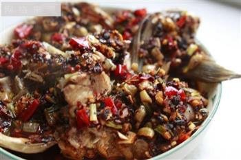 豆豉鱼头怎么做，豆豉鱼头怎么做好吃，豆豉鱼头做法