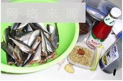 茄汁沙丁鱼怎么做，茄汁沙丁鱼怎么做好吃，茄汁沙丁鱼做法