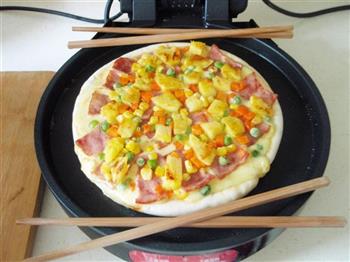 菠萝培根披萨怎么做，菠萝培根披萨怎么做好吃，菠萝培根披萨做法