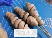 孜然烤面筋怎么做，孜然烤面筋怎么做好吃，孜然烤面筋做法