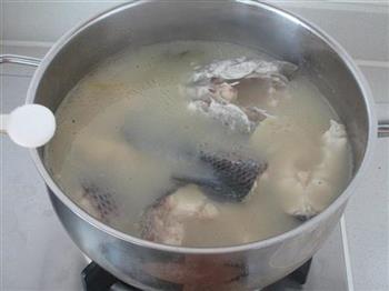 黑鱼汤怎么做，黑鱼汤怎么做好吃，黑鱼汤做法