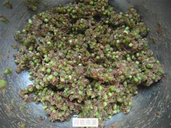 猪肉蒜薹馅饼怎么做，猪肉蒜薹馅饼怎么做好吃，猪肉蒜薹馅饼做法