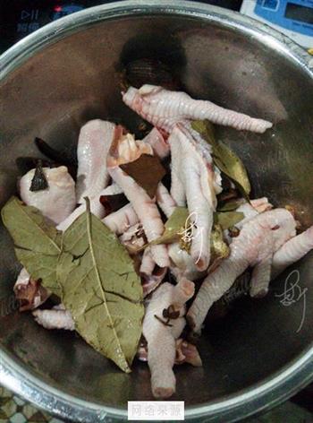 自制安全泡椒凤爪怎么做，自制安全泡椒凤爪怎么做好吃，自制安全泡椒凤爪做法