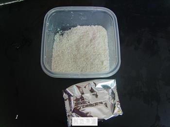 椰蓉菠萝果冻怎么做，椰蓉菠萝果冻怎么做好吃，椰蓉菠萝果冻做法