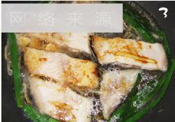 啤酒酱焖踏板鱼怎么做，啤酒酱焖踏板鱼怎么做好吃，啤酒酱焖踏板鱼做法