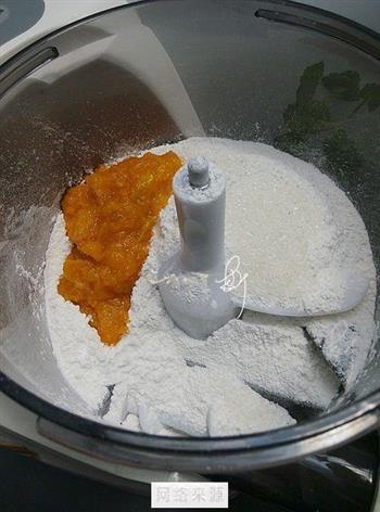 面条机做南瓜饼怎么做，面条机做南瓜饼怎么做好吃，面条机做南瓜饼做法