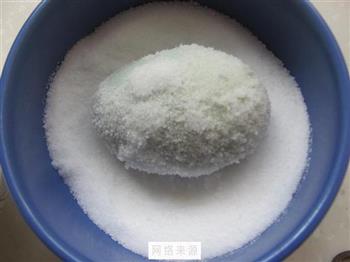 流油咸鸭蛋怎么做，流油咸鸭蛋怎么做好吃，流油咸鸭蛋做法