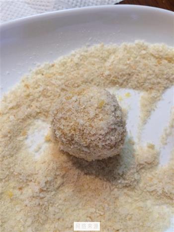 炸南瓜球怎么做，炸南瓜球怎么做好吃，炸南瓜球做法