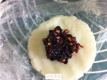玫瑰松仁山药糕怎么做，玫瑰松仁山药糕怎么做好吃，玫瑰松仁山药糕做法