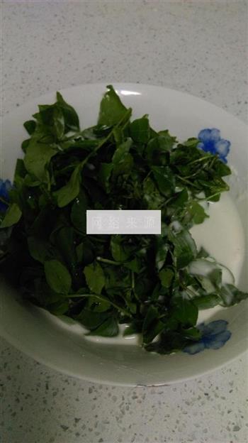 炸花椒芽怎么做，炸花椒芽怎么做好吃，炸花椒芽做法