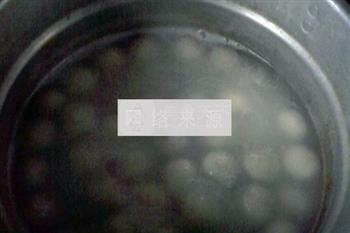 红糖芝麻糊元宵怎么做，红糖芝麻糊元宵怎么做好吃，红糖芝麻糊元宵做法