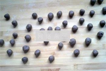 红糖芝麻糊元宵怎么做，红糖芝麻糊元宵怎么做好吃，红糖芝麻糊元宵做法