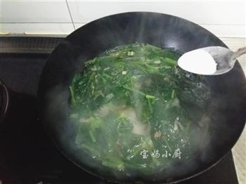 菠菜疙瘩汤怎么做，菠菜疙瘩汤怎么做好吃，菠菜疙瘩汤做法