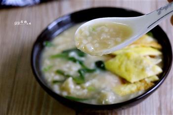 菠菜疙瘩汤怎么做，菠菜疙瘩汤怎么做好吃，菠菜疙瘩汤做法