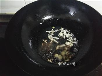 菠菜疙瘩汤怎么做，菠菜疙瘩汤怎么做好吃，菠菜疙瘩汤做法