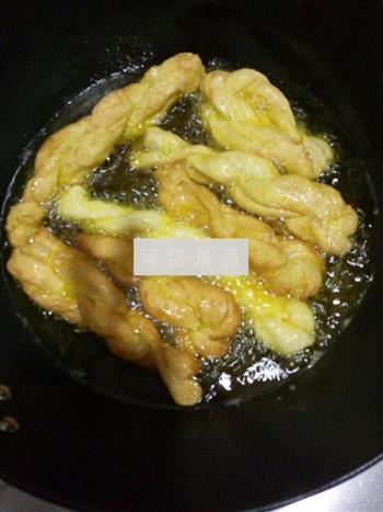 蜂蜜白糖麻花怎么做，蜂蜜白糖麻花怎么做好吃，蜂蜜白糖麻花做法