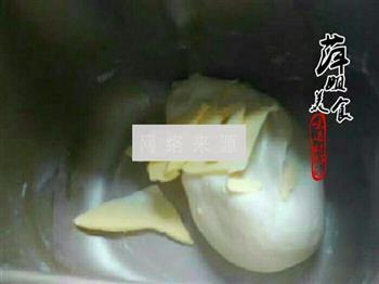 甜甜面包圈怎么做，甜甜面包圈怎么做好吃，甜甜面包圈做法