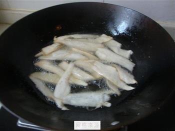 炸杏鲍菇怎么做，炸杏鲍菇怎么做好吃，炸杏鲍菇做法