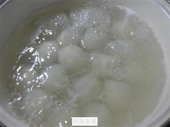 芝麻猪油馅汤圆怎么做，芝麻猪油馅汤圆怎么做好吃，芝麻猪油馅汤圆做法