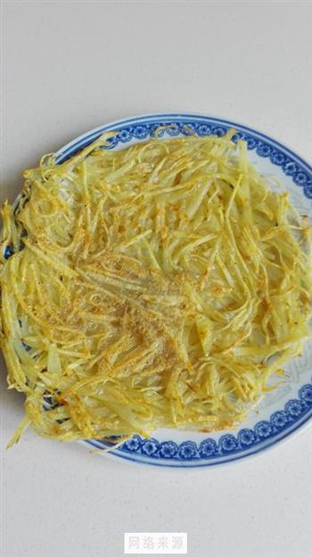 无油土豆丝饼怎么做，无油土豆丝饼怎么做好吃，无油土豆丝饼做法