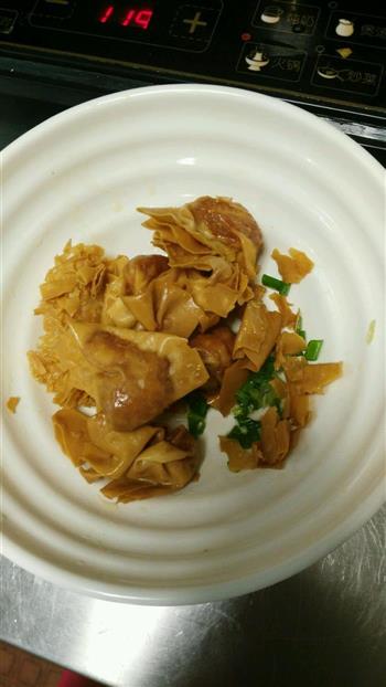 炸馄饨汤怎么做，炸馄饨汤怎么做好吃，炸馄饨汤做法