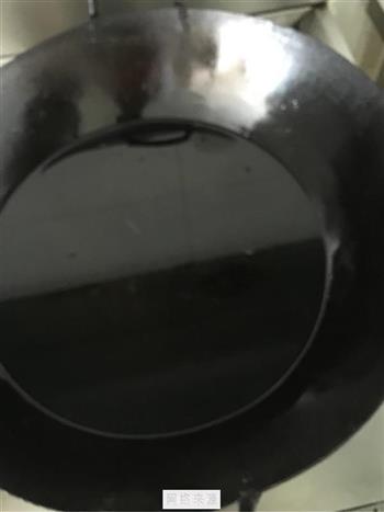 椒盐金针菇怎么做，椒盐金针菇怎么做好吃，椒盐金针菇做法