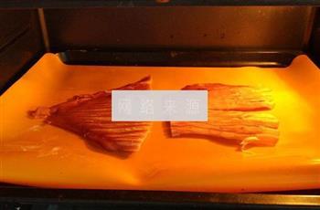 家常手撕鱿鱼怎么做，家常手撕鱿鱼怎么做好吃，家常手撕鱿鱼做法
