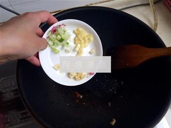 豆角土豆肉末米线怎么做，豆角土豆肉末米线怎么做好吃，豆角土豆肉末米线做法
