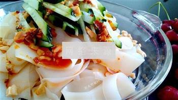 爽口凉皮怎么做，爽口凉皮怎么做好吃，爽口凉皮做法