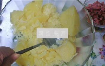 芝士五彩焗薯蓉怎么做，芝士五彩焗薯蓉怎么做好吃，芝士五彩焗薯蓉做法