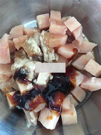烤鸡米花怎么做，烤鸡米花怎么做好吃，烤鸡米花做法