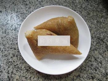腊肉咸蛋黄糯米粽怎么做，腊肉咸蛋黄糯米粽怎么做好吃，腊肉咸蛋黄糯米粽做法