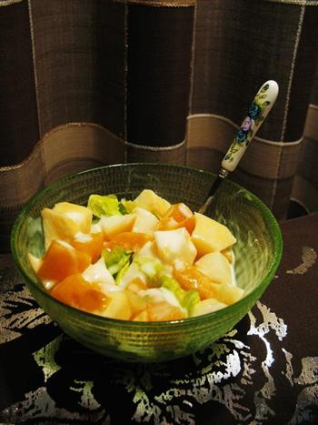 酸奶拌水果包生菜怎么做，酸奶拌水果包生菜怎么做好吃，酸奶拌水果包生菜做法