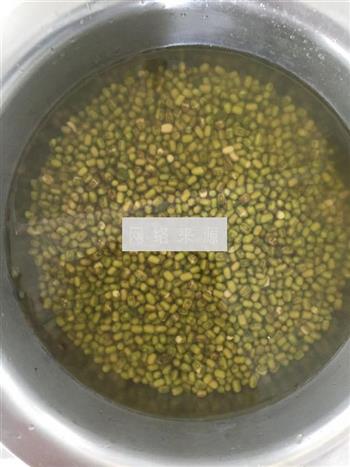 自制天然绿豆糕怎么做，自制天然绿豆糕怎么做好吃，自制天然绿豆糕做法