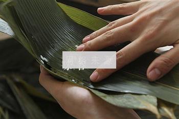 广式咸肉粽怎么做，广式咸肉粽怎么做好吃，广式咸肉粽做法