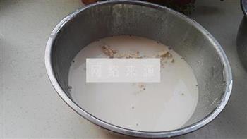 自做凉皮怎么做，自做凉皮怎么做好吃，自做凉皮做法