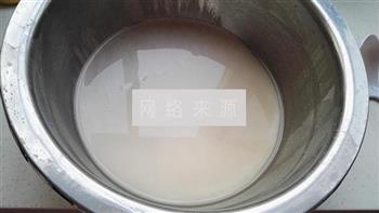 自做凉皮怎么做，自做凉皮怎么做好吃，自做凉皮做法
