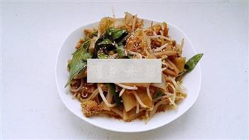 自做凉皮怎么做，自做凉皮怎么做好吃，自做凉皮做法