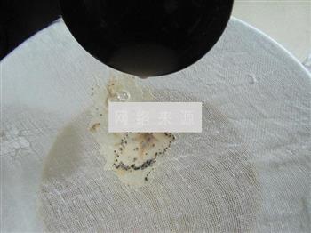 奶茶白凉粉怎么做，奶茶白凉粉怎么做好吃，奶茶白凉粉做法