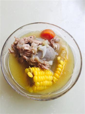 大骨汤怎么做，大骨汤怎么做好吃，大骨汤做法