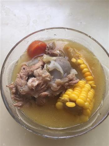 大骨汤怎么做，大骨汤怎么做好吃，大骨汤做法